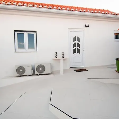 Casa Pôpas Aldeia dos Cunhados